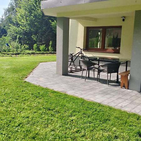 Apartament Z Ogrodem Przemysl Exterior photo